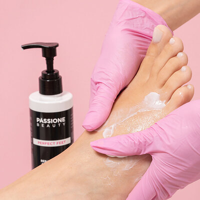 crema_idratazione_piedi_pedicure