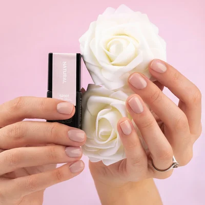 lipgloss_nails