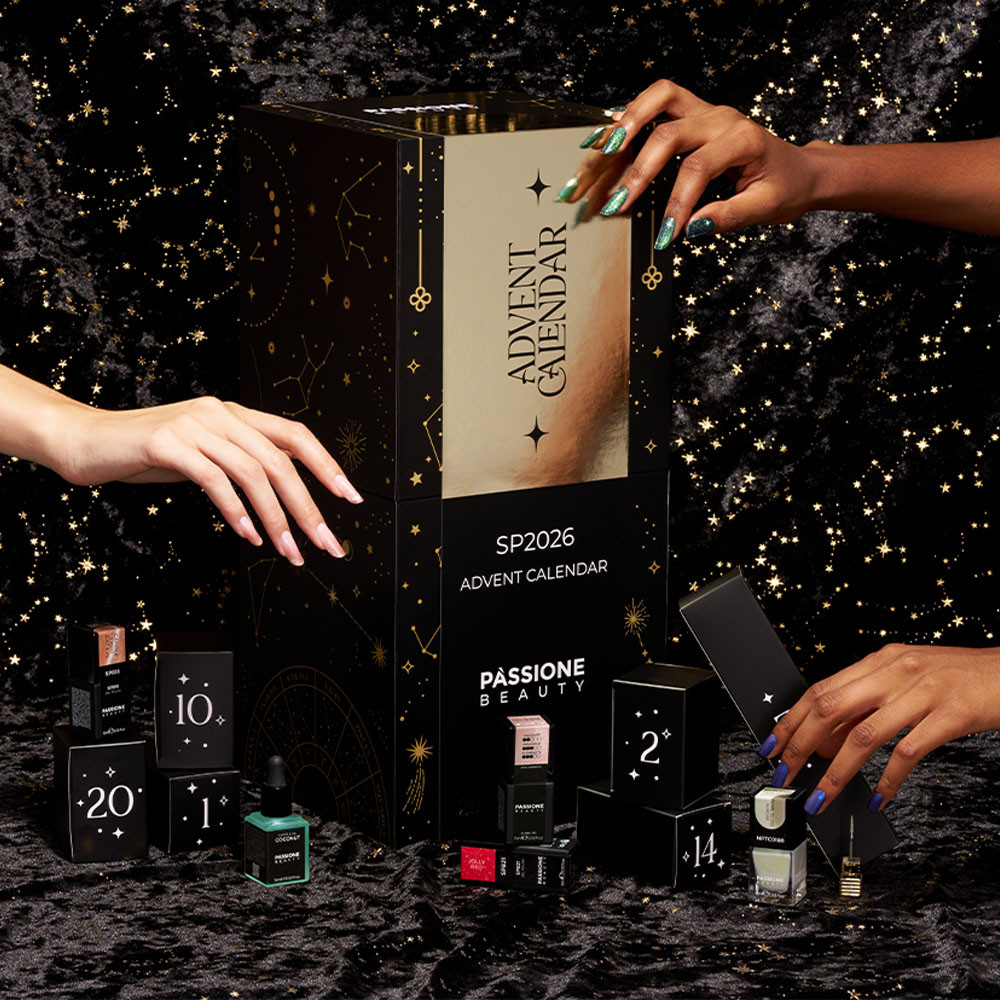 Calendario dell’Avvento Passione Beauty con 25 prodotti professionali per manicure, smalti semipermanenti e ricostruzione unghie