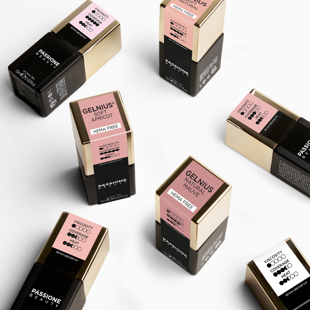 Passione Beauty : vernis semi-permanent rose pastel et nude, gel UV pour ongles, finition brillante, collection professionnelle.
