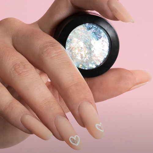Love_Sticker_Nails