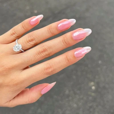 glazed_nails_hailey_bieber