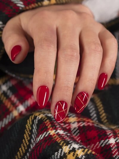 unghie rosse natale effetto tartan
