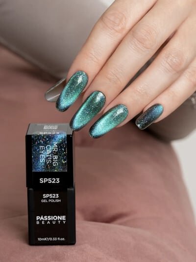 unghie invernali cat's eyes