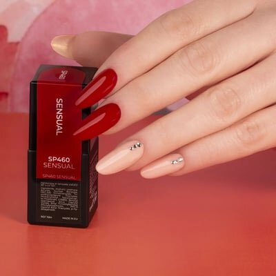 unghie rosse natalizie con strass