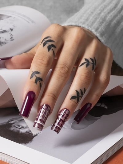 nail art invernale effetto pied de poule