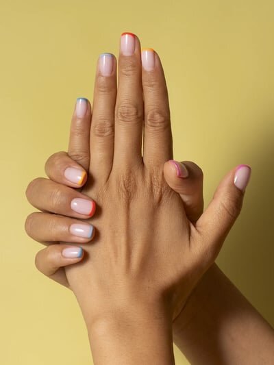 nail_art_french_quadrata