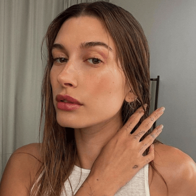 10-Hailey Bieber nail art