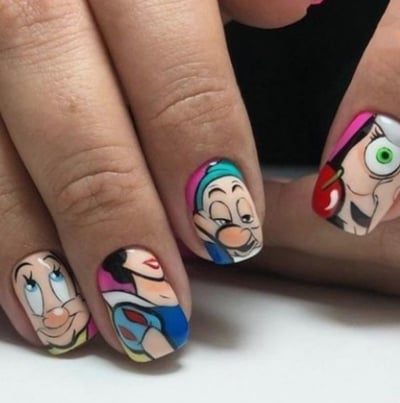 Snow White Nails