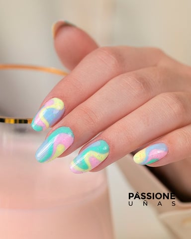 uñas pastel