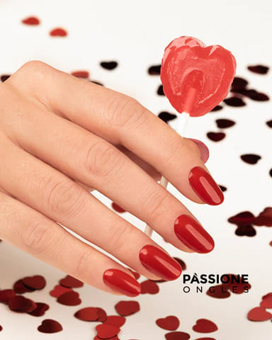 Ongles_rouges_2_480x480