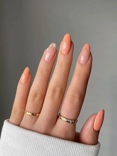 peach_fuzz_pantone_2024_unghie