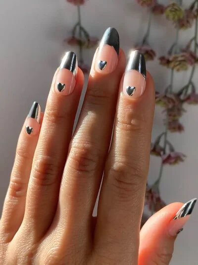 unghie_con_cuori_chrome