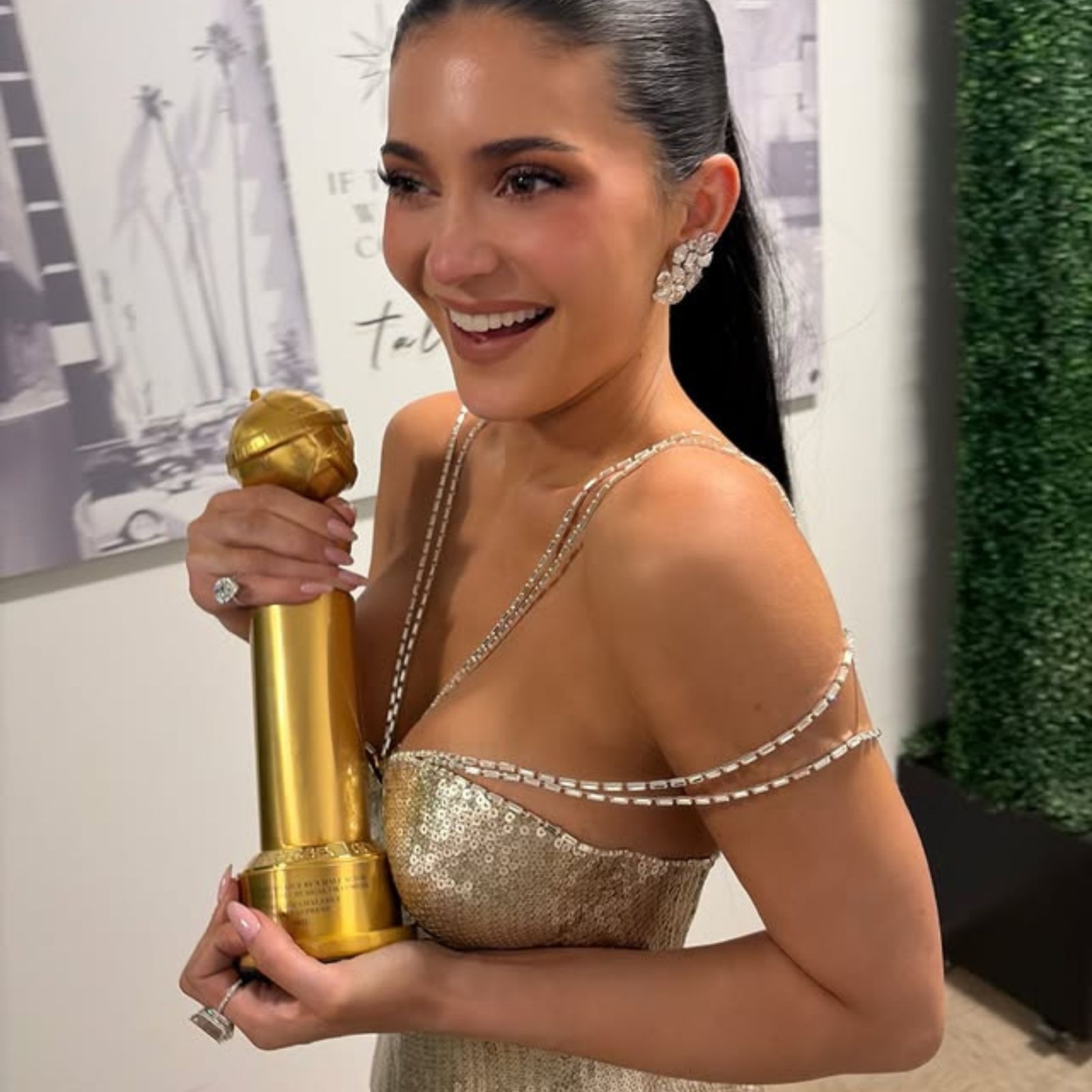 unghie nude 2026 kylie jenner