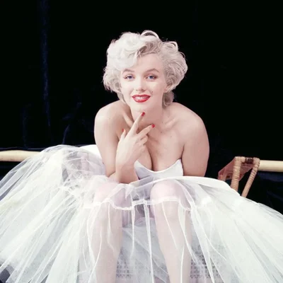 marylin_monroe_storia_unghie_rosse